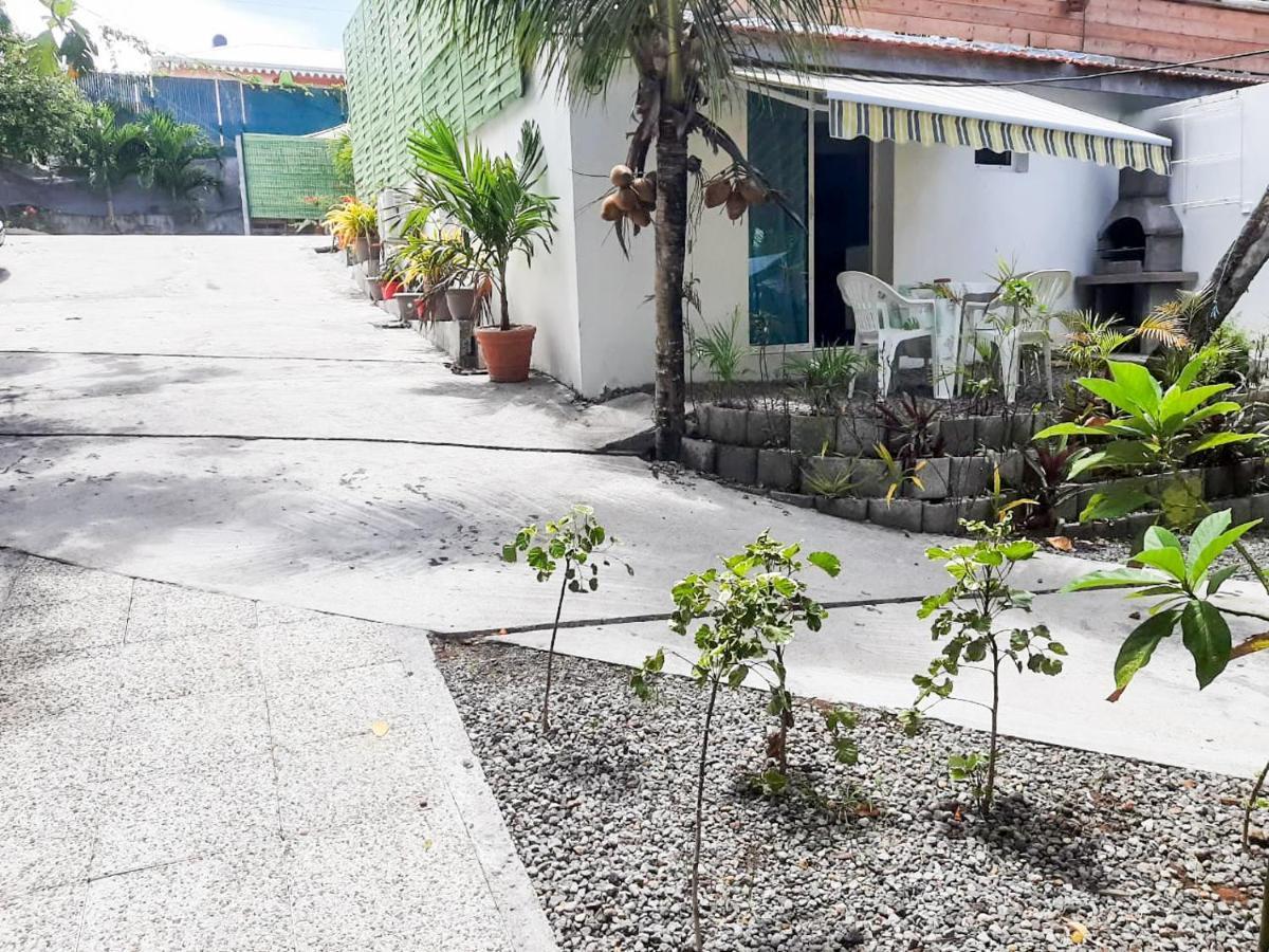 Plezi Location F2 Ocean, Trois-Ilets Lägenhet Les Trois-Ilets Exteriör bild